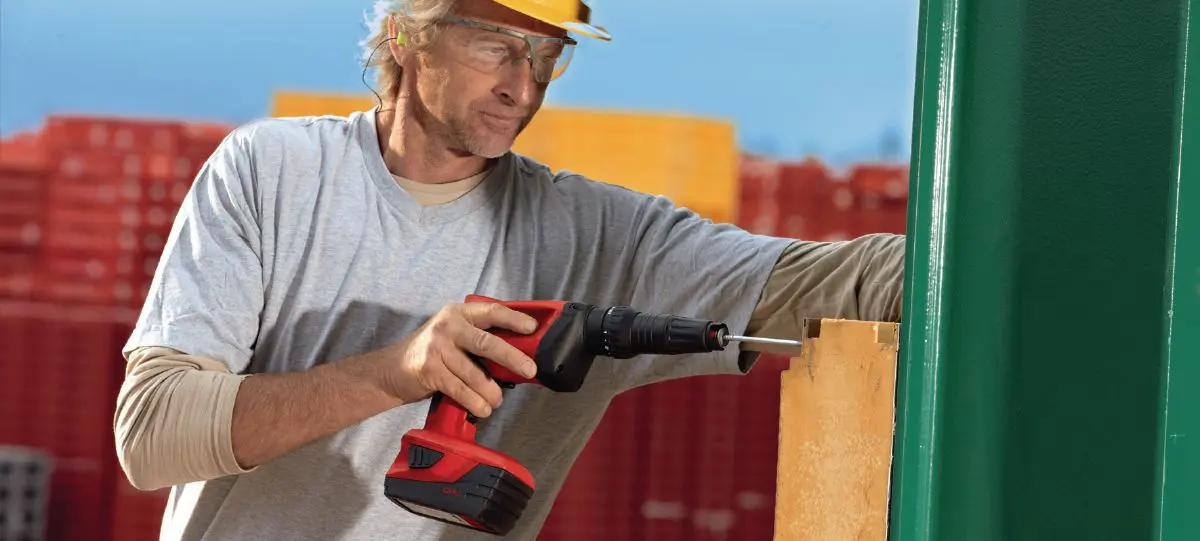 پیچگوشتی برقی با باتری برای پروژههای بزرگ ساختمانی