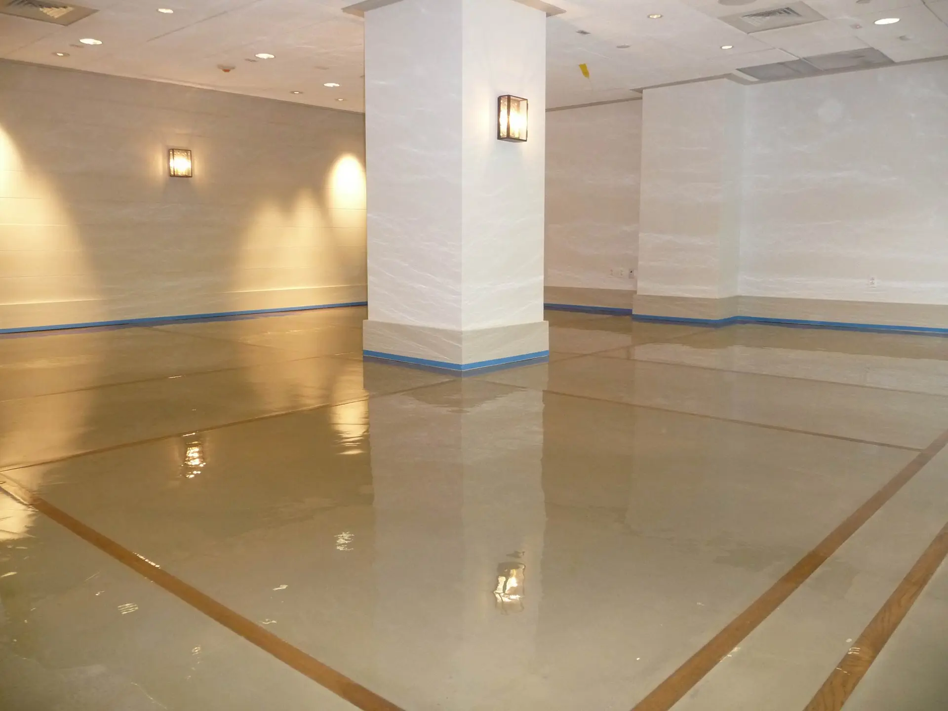 self-leveling-epoxy-floor-coating-00002 Level تراز ساختمانی و کاربرد در اجرای دقیق